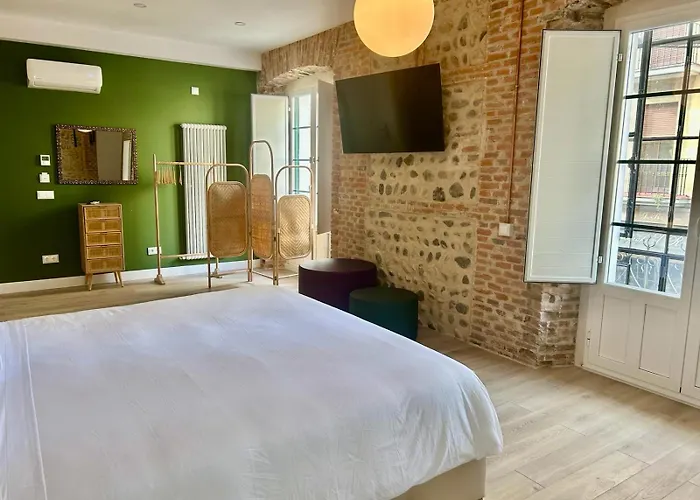 Hotel Albany Ancha León